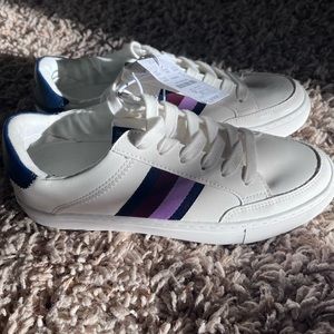 J Crew Outlet sneaker